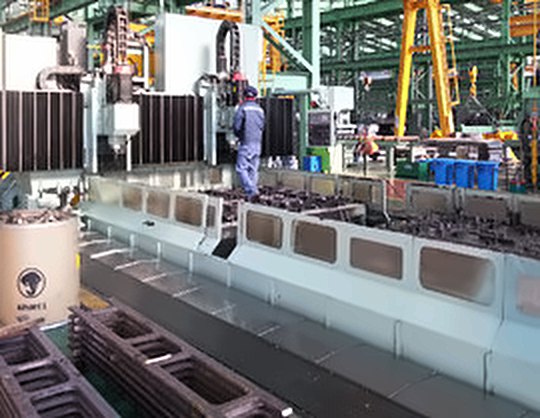 Vertical MCT Machine (2 Spindle) 장비 사진
